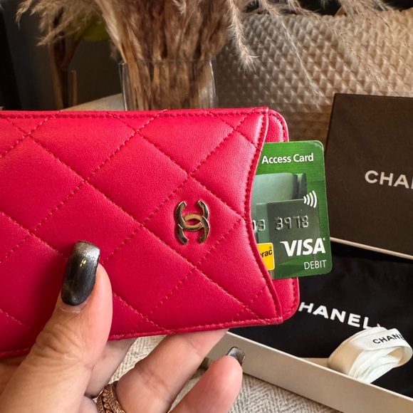 Chanel Pouch/Cardholder *PRICE is FIRM* - Picture 7 of 16